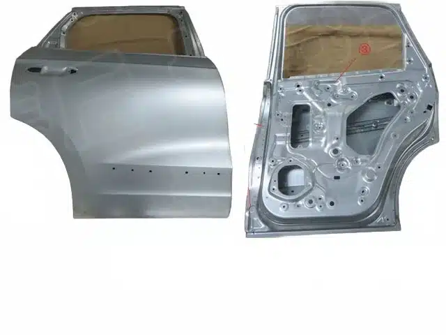 white_bg_8aedcf2dff1a47118cba7ae7d76954cc.jpg