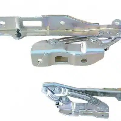 WEY VV7 Right Side Engine Hood Hinge – 8402400XKU33A WEY VV7 Right Side Engine Hood Hinge – 8402400XKU33A