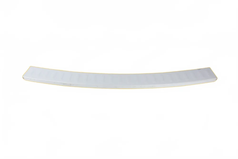 white_bg_8d39b2ccdbb44e68801cd5137bd6cfd7.jpg