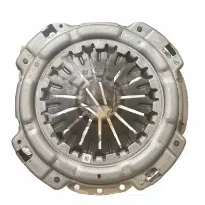 BAIC Clutch Pressure Plate Assembly for 2.5L BJD25TC Turbo Diesel Engine (1601310-1048-001) BAIC Clutch Pressure Plate Assembly for 2.5L BJD25TC Turbo Diesel Engine (1601310-1048-001)