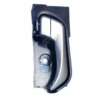 Jiangxi Isuzu Ruimai Front Right Interior Door Handle Assembly – CA100001940 Jiangxi Isuzu Ruimai Front Right Interior Door Handle Assembly – CA100001940