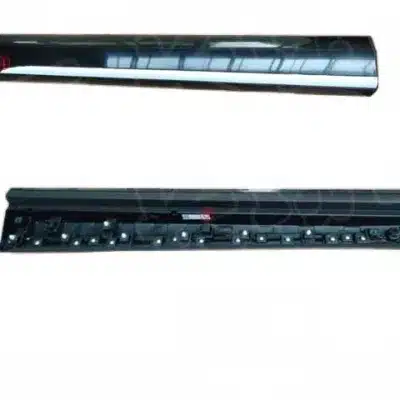 WEY Mocha Front Right Door Outer Decorative Trim Panel – Part No. 5006420XVC01A WEY Mocha Front Right Door Outer Decorative Trim Panel – Part No. 5006420XVC01A