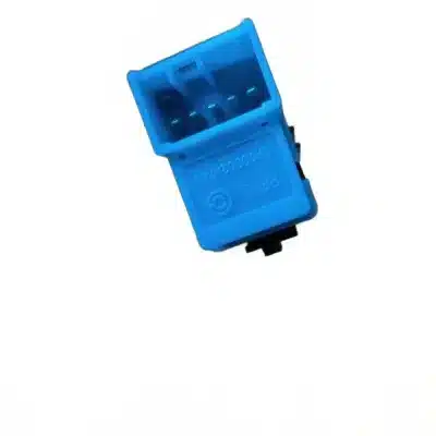 Jiangxi Isuzu Lingtuo Rear Window Switch Assembly – 3746029-0001-001 Jiangxi Isuzu Lingtuo Rear Window Switch Assembly – 3746029-0001-001
