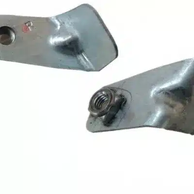 Tank 500 Front Right Fender Bracket – Part Number 5401196XKV3AA