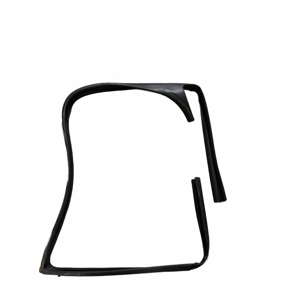 white_bg_c4275629b87d4b7bb90f2bae27200ea5.jpg