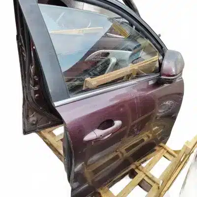 Jinbei Diazi S70 Door Assembly – Part No. 6101200-S0001 (SY6470 Chassis) Jinbei Diazi S70 Door Assembly – Part No. 6101200-S0001 (SY6470 Chassis)