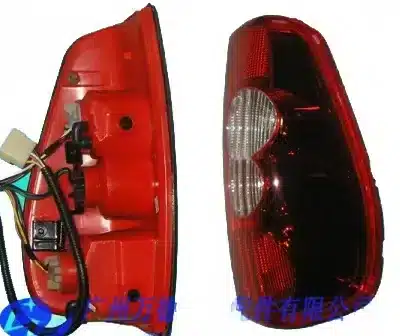 Huanghai Grand Tiger 1st Gen Rear Tail Light Assembly – Left Side (Part No. 3711120-0727-005) Huanghai Grand Tiger 1st Gen Rear Tail Light Assembly – Left Side (Part No. 3711120-0727-005)