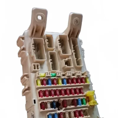 JAC Motors Shuailing T6 Fuse Box Assembly – 4003400P3010 JAC Motors Shuailing T6 Fuse Box Assembly – 4003400P3010