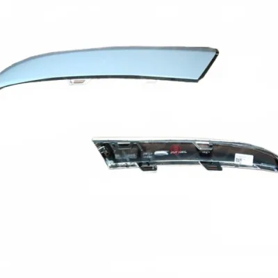 Haval H6 Guochao Front Headlight Trim Strip Moulding – Left Side (2803113XKZ4NA) Haval H6 Guochao Front Headlight Trim Strip Moulding – Left Side (2803113XKZ4NA)