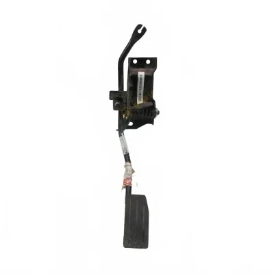 JMC Vigus N351 Accelerator Pedal Assembly – Part 1108010-0080-001 JMC Vigus N351 Accelerator Pedal Assembly – Part 1108010-0080-001