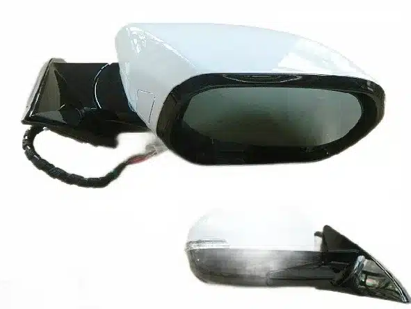 white_bg_ef3a3f35ada145f396b254d75075b6f6.jpg