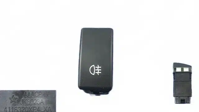 white_bg_fcac3dac6ccf4eaf9ec81acce24a7436.jpg