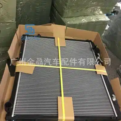 Engine Cooling Radiator 16400-51040 for Toyota Land Cruiser VDJ200 4.5L V8 1VDFTV Engine Cooling Radiator 16400-51040 for Toyota Land Cruiser VDJ200 4.5L V8 1VDFTV
