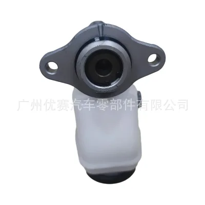 Brake Master Cylinder Assembly for Toyota Land Cruiser VZJ95 and Hilux RZN149, OE 47201-3D470 47201-60700 Brake Master Cylinder Assembly for Toyota Land Cruiser VZJ95 and Hilux RZN149, OE 47201-3D470 47201-60700