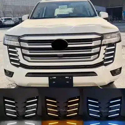 LED Front Fog Light Assembly for 2022-2023 Toyota Land Cruiser LC300, Smoked Lens DRL with Sequential Turn Signal LED Front Fog Light Assembly for 2022-2023 Toyota Land Cruiser LC300, Smoked Lens DRL with Sequential Turn Signal