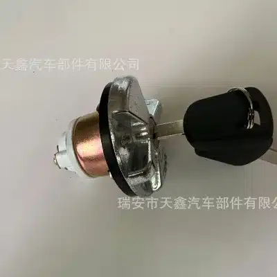 Fuel Tank Gas Cap Replacement for Toyota Land Cruiser FJ45 Series, Chrome/Metal Locking Style Fuel Tank Gas Cap Replacement for Toyota Land Cruiser FJ45 Series, Chrome/Metal Locking Style