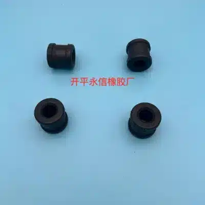 Suspension Control Arm Bushing 90385-13013 for Toyota Land Cruiser VDJ200, Rear Lateral Rod Rubber Sleeve