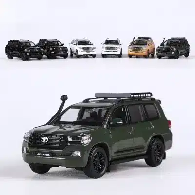 GCD 1:64 Toyota Land Cruiser LC200 Backpack Edition Alloy Die-cast Model Car, Muddy Version RHD Collector Item GCD 1:64 Toyota Land Cruiser LC200 Backpack Edition Alloy Die-cast Model Car, Muddy Version RHD Collector Item