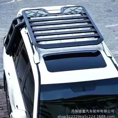 Aluminum Alloy Rear Roof Folding Ladder for Toyota Land Cruiser LC200 Road Patrol, Black/Silver Finish Aluminum Alloy Rear Roof Folding Ladder for Toyota Land Cruiser LC200 Road Patrol, Black/Silver Finish