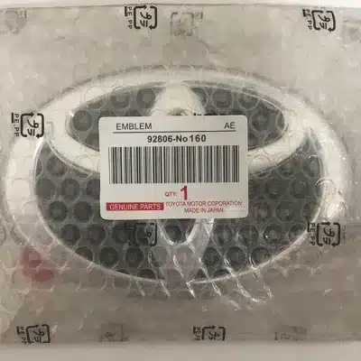 3D Blue Acrylic Front Grille Emblem Logo for Toyota Land Cruiser Prado Highlander Corolla RAV4, 140mm x 96mm 3D Blue Acrylic Front Grille Emblem Logo for Toyota Land Cruiser Prado Highlander Corolla RAV4, 140mm x 96mm
