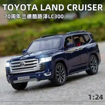 1/24 Scale Toyota Land Cruiser LC300 Die-Cast Alloy Off-Road Vehicle Model, White Finish 1/24 Scale Toyota Land Cruiser LC300 Die-Cast Alloy Off-Road Vehicle Model, White Finish